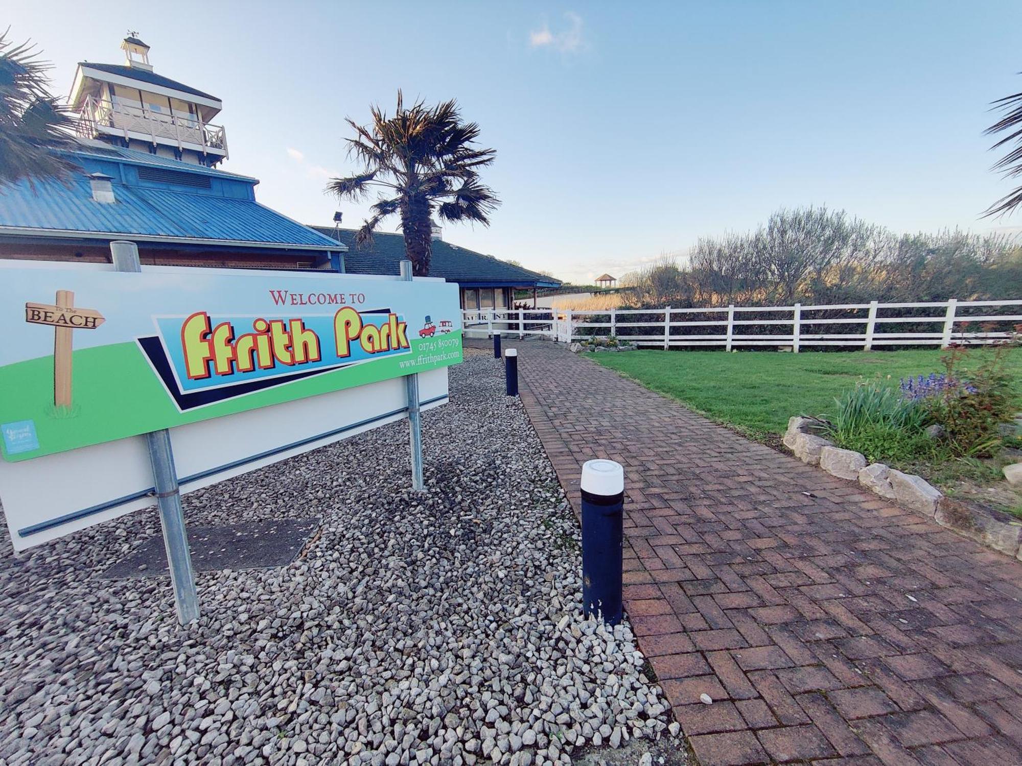 Coastal Bungalow Prestatyn Luaran gambar